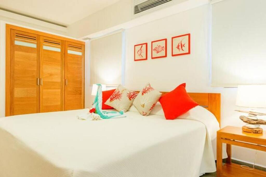 Oasis Apartment C4 Inside Aligio Residence Hotel ラス・テレナス エクステリア 写真